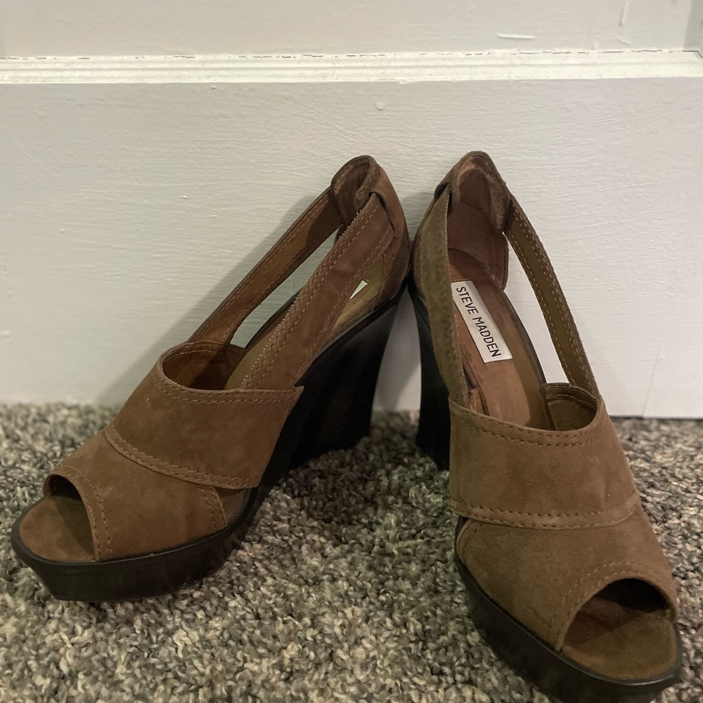 *Reduced* Steve Madden Brown Suede Wedge Shoes